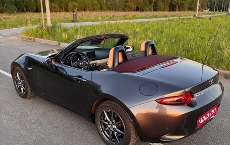 Mazda MX-5, 2018 год, 3 900 000 рублей, 28 фотография