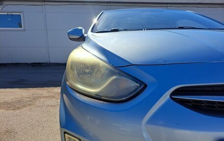 Hyundai Solaris II рестайлинг, 2011 год, 599 000 рублей, 21 фотография