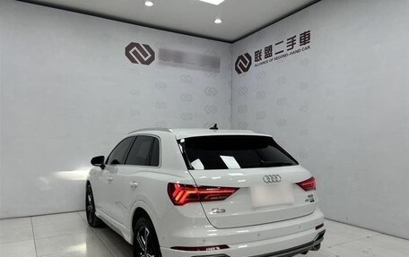 Audi Q3, 2022 год, 2 950 000 рублей, 5 фотография