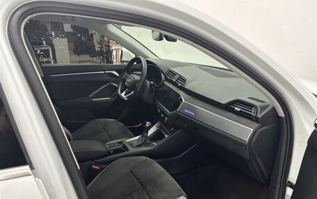 Audi Q3, 2022 год, 2 950 000 рублей, 8 фотография