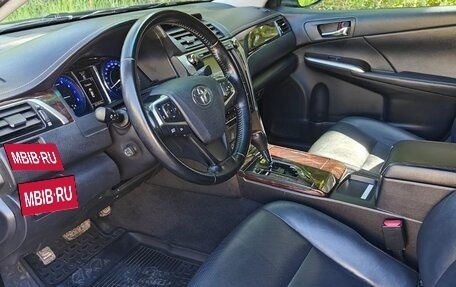 Toyota Camry, 2015 год, 1 950 000 рублей, 2 фотография