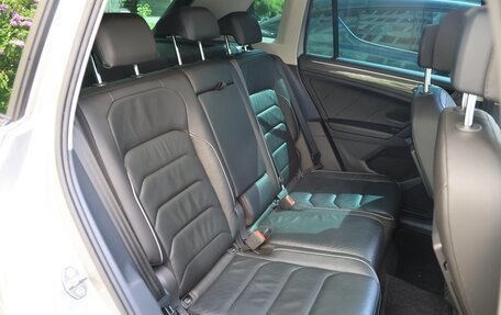 Volkswagen Tiguan II, 2019 год, 3 350 000 рублей, 14 фотография