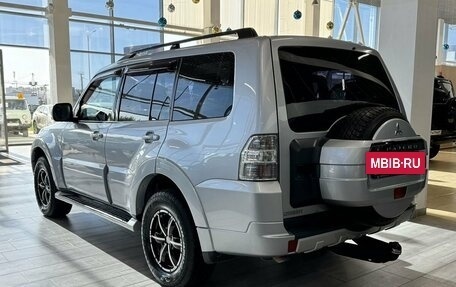 Mitsubishi Pajero IV, 2010 год, 1 700 000 рублей, 4 фотография