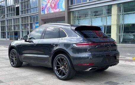 Porsche Macan I рестайлинг, 2021 год, 4 200 000 рублей, 7 фотография