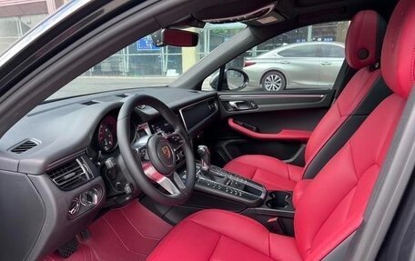 Porsche Macan I рестайлинг, 2021 год, 4 200 000 рублей, 10 фотография