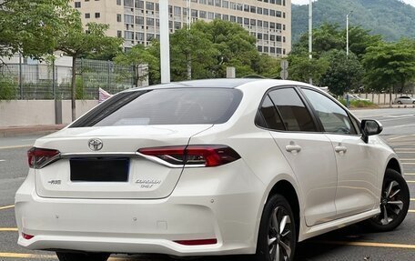 Toyota Corolla, 2021 год, 1 095 000 рублей, 4 фотография