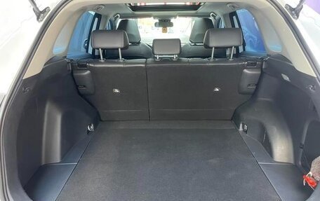 Toyota RAV4, 2021 год, 1 900 000 рублей, 16 фотография