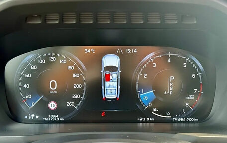 Volvo XC90 II рестайлинг, 2021 год, 3 800 000 рублей, 23 фотография
