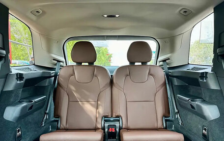 Volvo XC90 II рестайлинг, 2021 год, 3 800 000 рублей, 29 фотография
