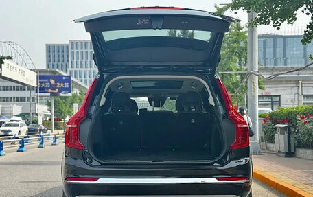 Volvo XC90 II рестайлинг, 2021 год, 3 800 000 рублей, 32 фотография