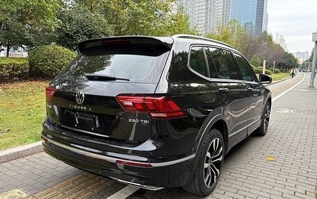 Volkswagen Tiguan II, 2021 год, 1 800 000 рублей, 4 фотография