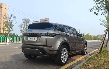 Land Rover Range Rover Evoque II, 2021 год, 2 400 000 рублей, 4 фотография