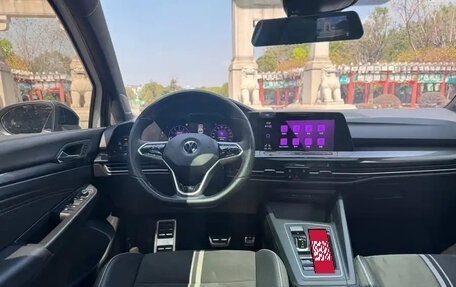 Volkswagen Golf VIII, 2021 год, 1 300 000 рублей, 12 фотография