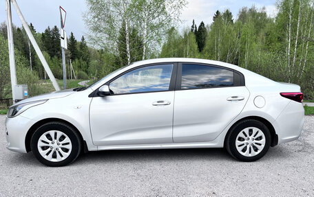 KIA Rio IV, 2017 год, 990 000 рублей, 3 фотография