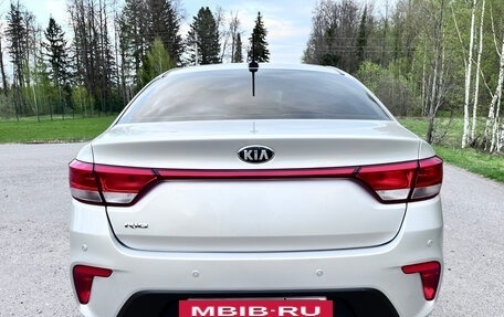 KIA Rio IV, 2017 год, 990 000 рублей, 5 фотография