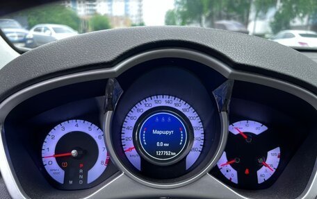 Cadillac SRX II рестайлинг, 2011 год, 1 300 000 рублей, 8 фотография