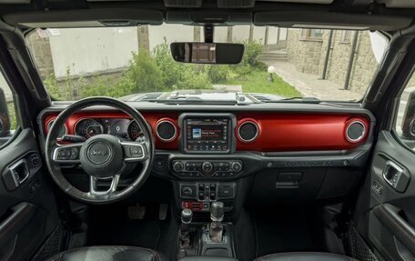 Jeep Wrangler, 2021 год, 4 490 000 рублей, 13 фотография