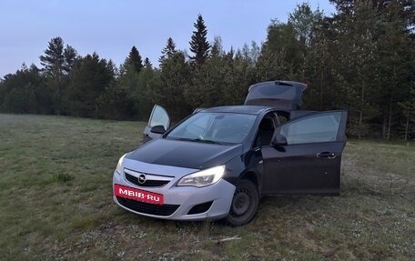 Opel Astra J, 2010 год, 500 000 рублей, 6 фотография
