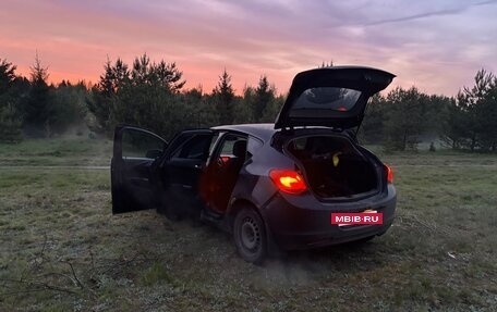 Opel Astra J, 2010 год, 500 000 рублей, 8 фотография