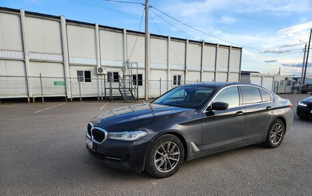 BMW 5 серия, 2021 год, 6 780 000 рублей, 4 фотография