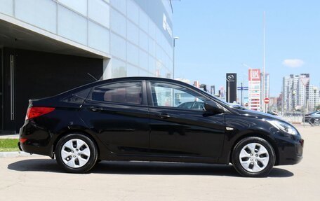 Hyundai Solaris II рестайлинг, 2011 год, 460 000 рублей, 4 фотография