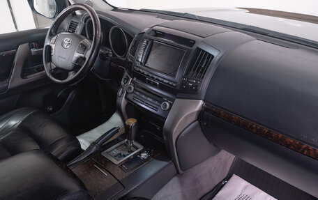 Toyota Land Cruiser 200, 2011 год, 3 829 000 рублей, 19 фотография