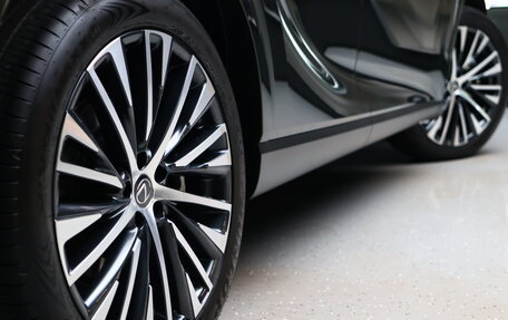 Lexus RX IV рестайлинг, 2023 год, 9 800 000 рублей, 8 фотография
