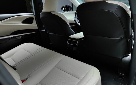 Lexus RX IV рестайлинг, 2023 год, 9 800 000 рублей, 19 фотография