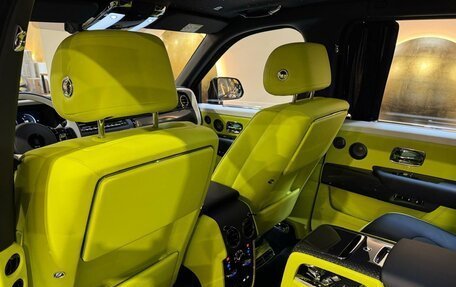 Rolls-Royce Cullinan, 2025 год, 89 000 000 рублей, 8 фотография