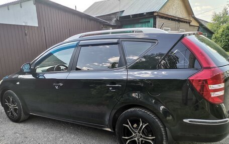 KIA cee'd I рестайлинг, 2009 год, 705 000 рублей, 2 фотография
