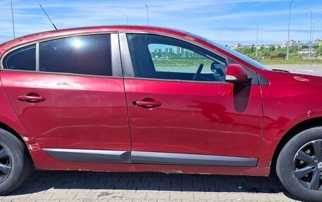 Renault Fluence I, 2012 год, 400 000 рублей, 2 фотография