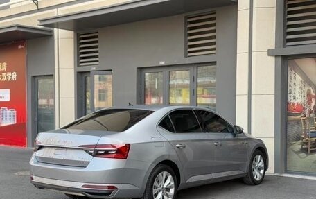 Skoda Superb III рестайлинг, 2021 год, 1 500 000 рублей, 4 фотография
