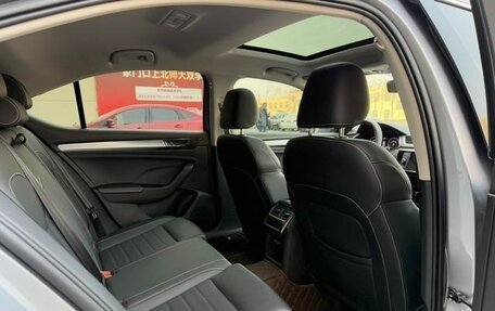 Skoda Superb III рестайлинг, 2021 год, 1 500 000 рублей, 16 фотография