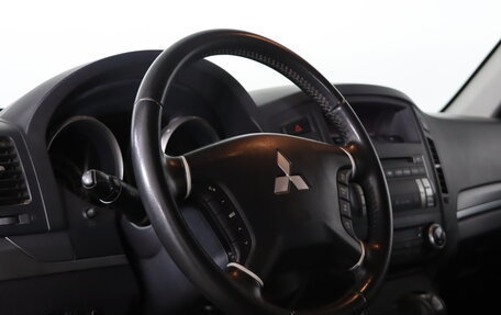 Mitsubishi Pajero IV, 2011 год, 1 639 990 рублей, 9 фотография