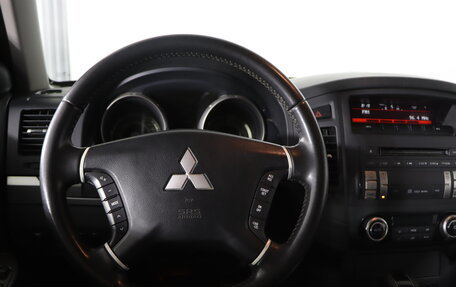 Mitsubishi Pajero IV, 2011 год, 1 639 990 рублей, 10 фотография