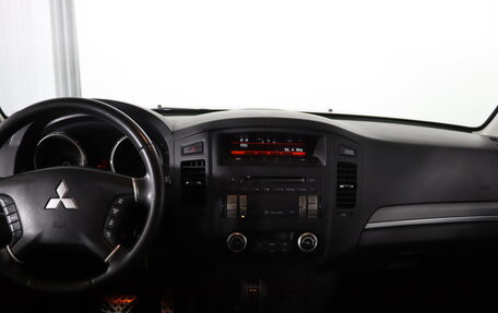 Mitsubishi Pajero IV, 2011 год, 1 639 990 рублей, 13 фотография