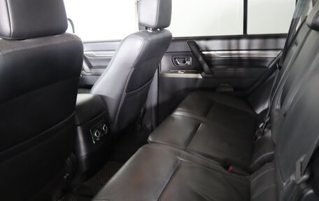 Mitsubishi Pajero IV, 2011 год, 1 639 990 рублей, 21 фотография