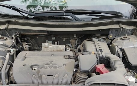 Mitsubishi Outlander III рестайлинг 3, 2012 год, 1 525 000 рублей, 14 фотография