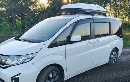 Honda Stepwgn IV, 2015 год, 1 780 000 рублей, 3 фотография