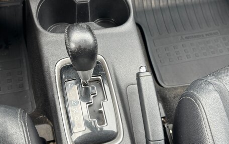 Mitsubishi Outlander III рестайлинг 3, 2016 год, 1 850 000 рублей, 28 фотография