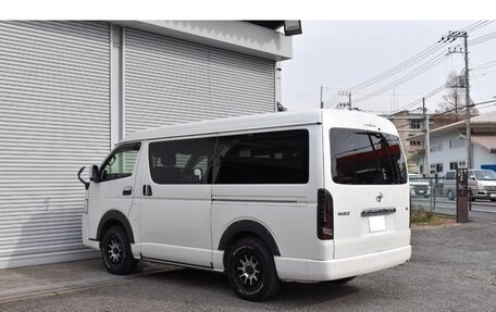 Toyota HiAce H200, 2021 год, 3 100 888 рублей, 8 фотография
