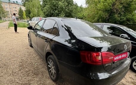 Volkswagen Jetta VI, 2012 год, 595 000 рублей, 4 фотография