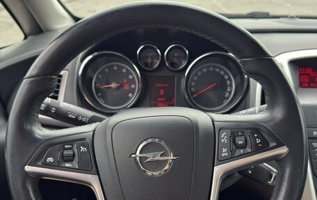 Opel Astra J, 2011 год, 710 000 рублей, 12 фотография