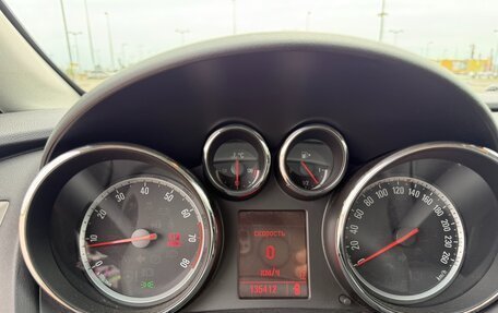 Opel Astra J, 2011 год, 710 000 рублей, 14 фотография