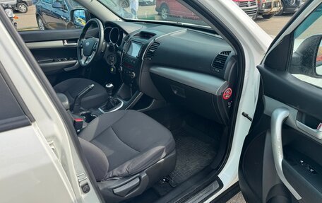 KIA Sorento II рестайлинг, 2012 год, 1 140 000 рублей, 10 фотография