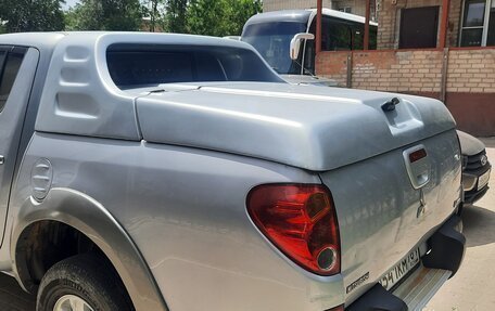 Mitsubishi L200 IV рестайлинг, 2012 год, 1 400 000 рублей, 3 фотография