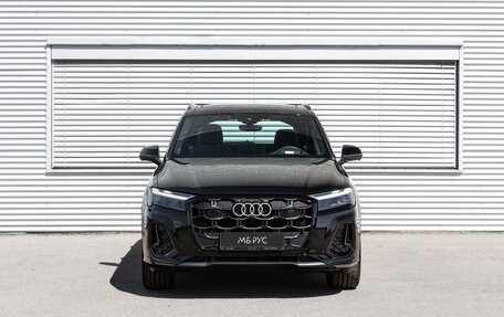 Audi Q7, 2024 год, 11 710 000 рублей, 2 фотография
