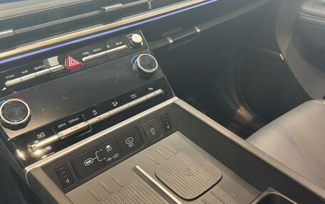 Hyundai Santa Fe IV, 2025 год, 6 490 000 рублей, 5 фотография