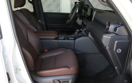 Toyota Land Cruiser Prado, 2024 год, 10 900 000 рублей, 11 фотография