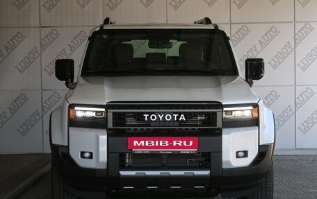 Toyota Land Cruiser Prado, 2024 год, 10 900 000 рублей, 4 фотография